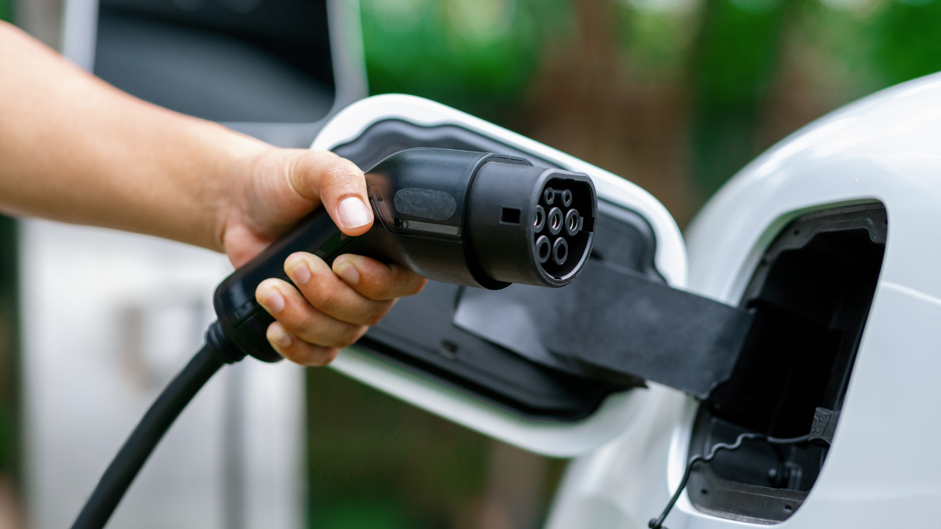 5 EV Charging Myths Debunked