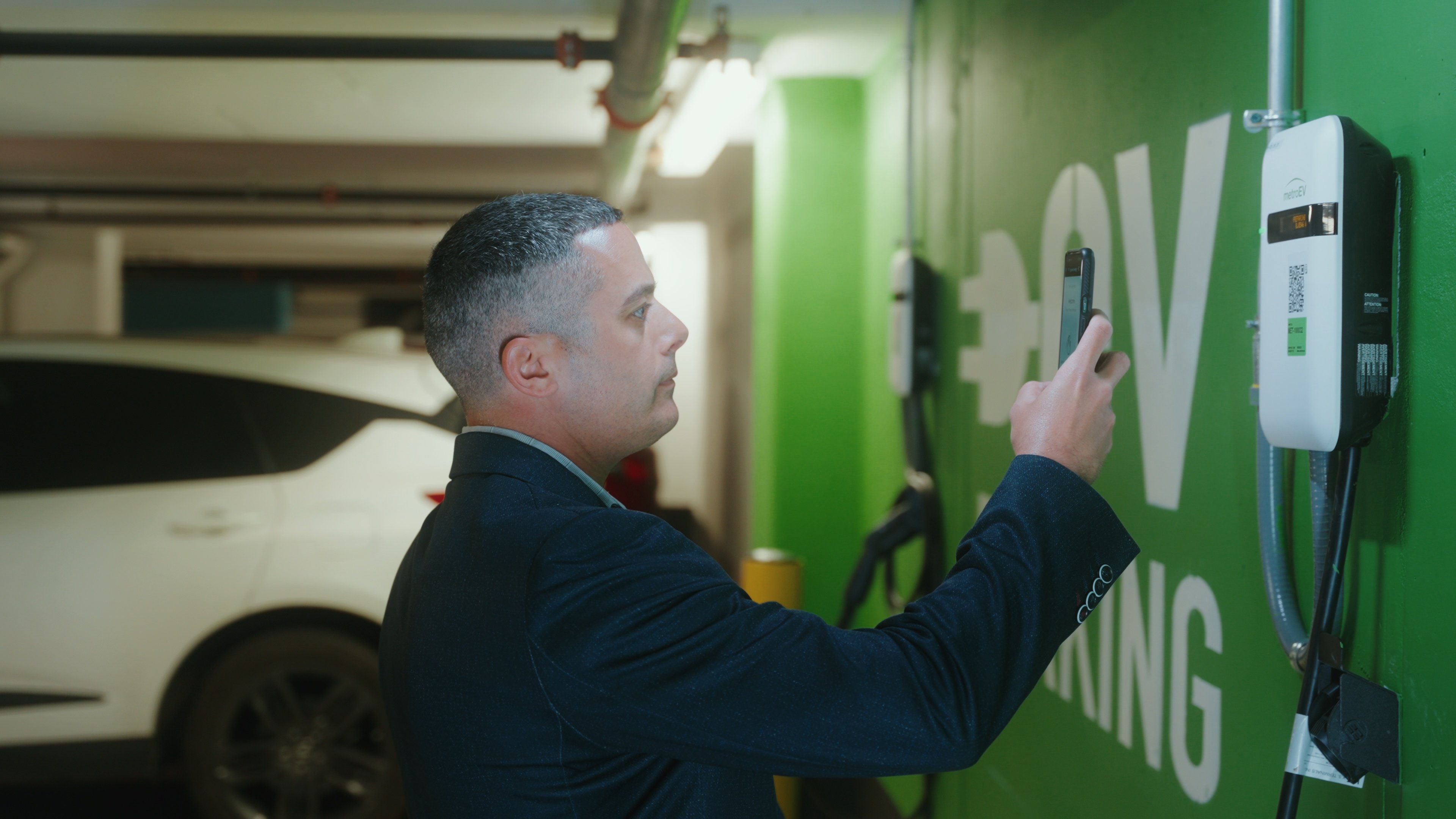 Private or Shared EV Chargers? How to Choose the EV Charging Solution for Your Condo Building